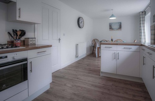 Narberth House | Maes Yr Odyn - 4 Bedroom Holiday Home - Narberth