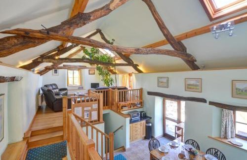 Ganllwyd Apartment | Maesgwm Barn