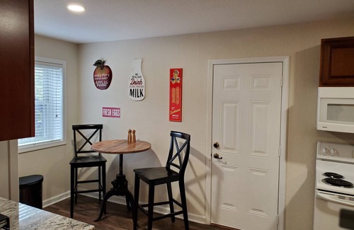 Maggie Valley Apartment | Maggie Valley Mountain View Suite & Spa