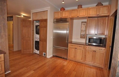 River North Apartment | Magic Factory Loft 2East 4 Bd/3 Ba Families Groups