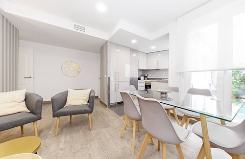 El Arenal Apartment | Magnífico Piso en la Alfalfa en Pleno Centro