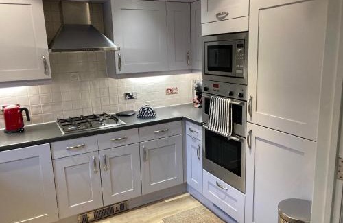Shaldon House | Magnet Cottage