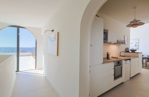Rayol-Canadel-sur-Mer Villa | Magnificent Villa on the Beach - Family atmosphere - Stunning views