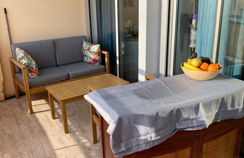 Mandelieu-La-Napoule Apartment | MAGNIFICENT 3P 6 PERS AIR CONDITIONING AND MARINA POOL