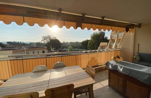 Mandelieu-La-Napoule Apartment | MAGNIFICENT 3P 6 PERS AIR CONDITIONING AND MARINA POOL