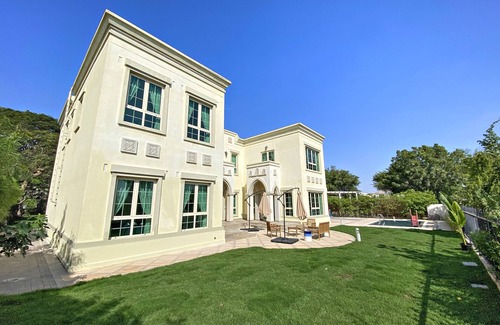 Dubai Villa | Magnificent 5 BD Villa