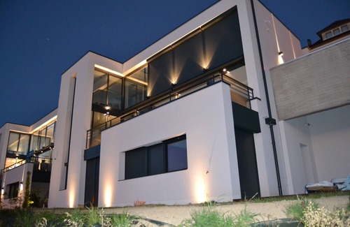 Thonon-les-Bains House | Magnificent air-conditioned house -spa-sauna-10 kms Evian-40 kms des portes du soleil