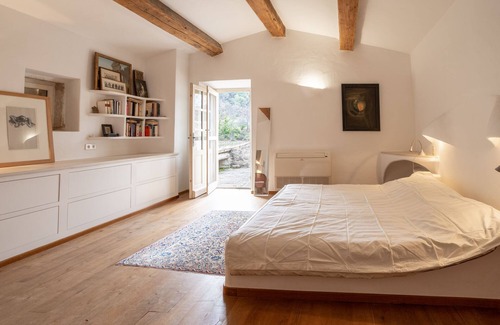 Menerbes Other | Magnificent air-conditioned farmhouse, private heated swimming pool, tennis court, absolute peace and quiet