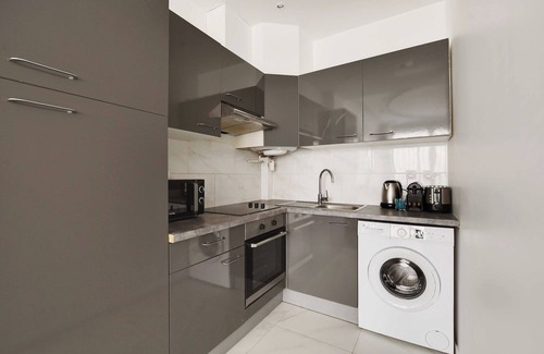 Quartier de Rochechouart Apartment | Magnificent apartment - 2BR/6P - Rochechouart