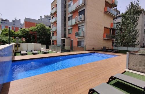 Sant Adria de Besos Apartment | Magnificent apartment close to the beach