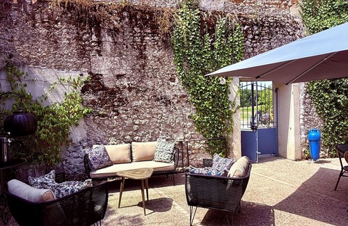 Saint-Romain House | Magnificent Country House, Renovated Distillery, Jacuzzi, Pool, Patio, Games