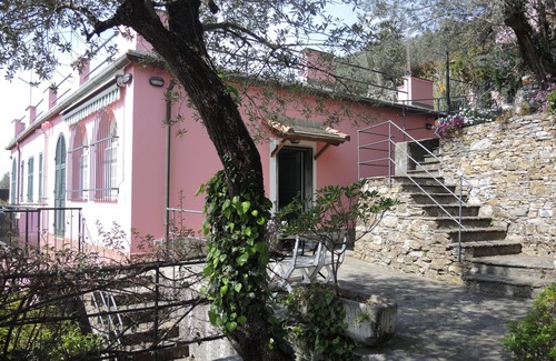 Recco House | Magnificent sea views - from a beautiful holiday home