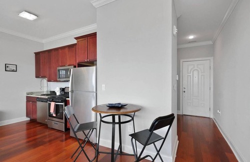 North Philadelphia East Apartment | Magnificent Studio w/Rooftop Pool