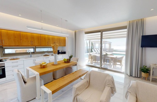 Kalamaki Villa | Magnificent view to the sea from our big pool