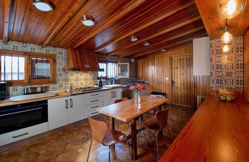 Gojar House | Magnificent villa, completely renovated, located in the belt of Granada