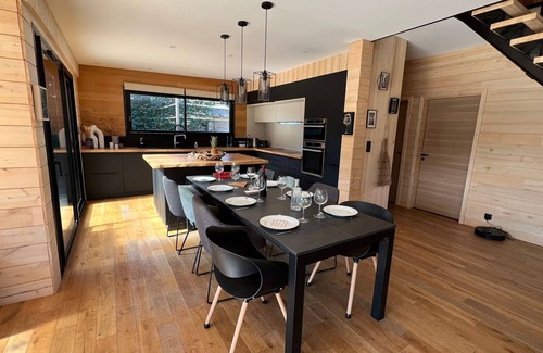 Lacanau Villa | Magnificent wooden villa in Lacanau port