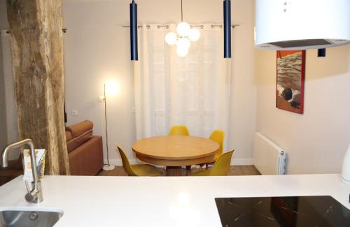 San Francisco Apartment | MAGNIFICO PISO FRENTE AL CASCO VIEJO DE BILBAO