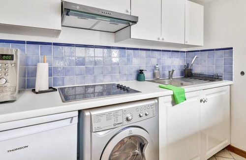 Bel-Air Nord Apartment | Magnifique Appartement à 2 min de la Station Métro Bel-air