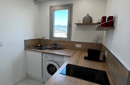 La Bocca Apartment | Magnifique Studio Front de Mer Baie de Cannes