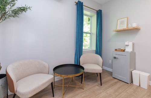 Maggie Valley Apartment | Magnolia Deluxe King Studio at The Dogwood