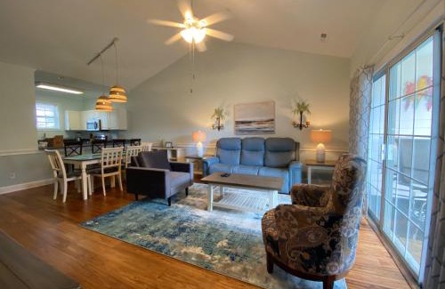 Central Myrtle Beach Villa | Magnolia Pointe by Palmetto Vacations