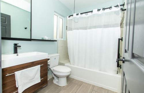Anaheim Resort Hotel | Magnolia Tree Hotel-Maingate/Anaheim Convention Center