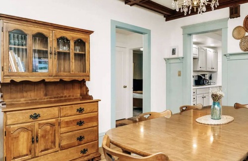 Great Falls Apartment | Magpie - Charming Main Level Duplex Near Downtown+Fast Wifi
