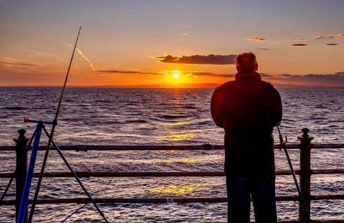 Morecambe Other | Mags den