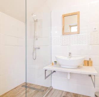 Boly Bed & Breakfast | Magtár Villa