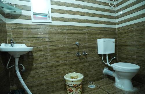 Balipara Hotel | Maharaja Lodging & Fooding