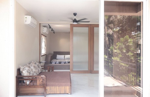 Mumbai Hotel | MAHUAA BUNGLOW