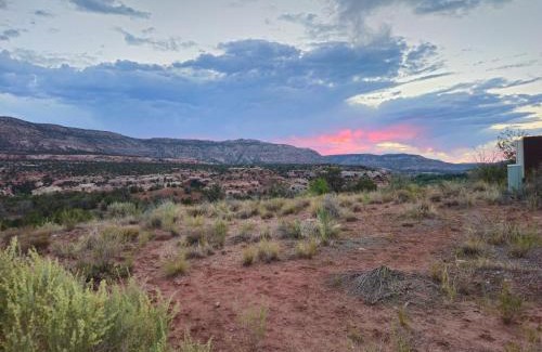Cortez House | Main and Guest House Gateway to Canyons of the Ancients