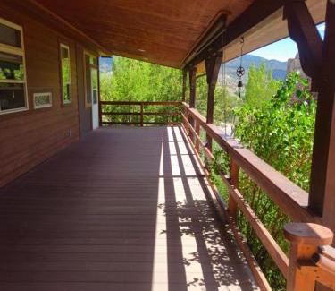 Cortez House | Main and Guest House Gateway to Canyons of the Ancients