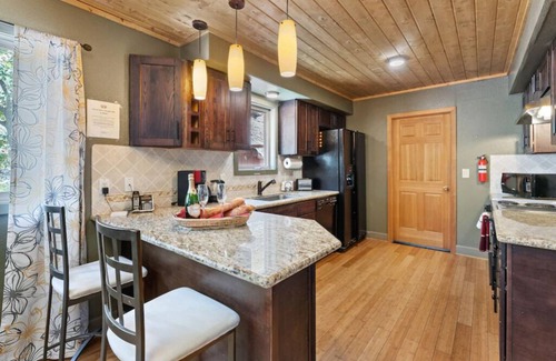 Klickitat House | Main House - Klickitat River Inn