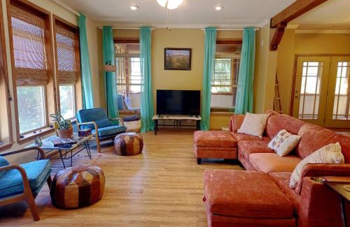 Cortez House | Main House with 500,000 acres of BLM