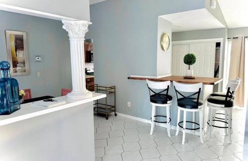 Buena Ventura Lakes House | Main Villa 15 mins from Theme Parks & MCO