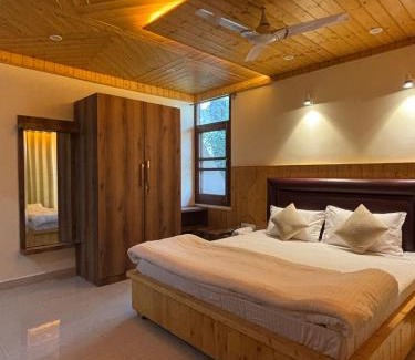Dalhousie House | Mainak Guest House