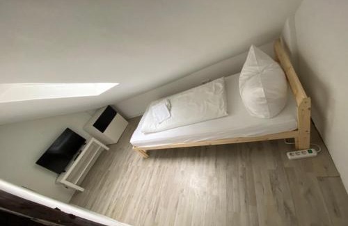 Marktbreit Apartment | Mainblick voll ausgestattet, Küche, Klima, Wanne