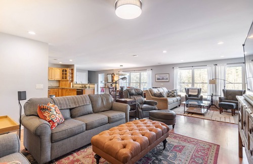 Kennebunk House | Maine House-Kennebunk one story living near beach