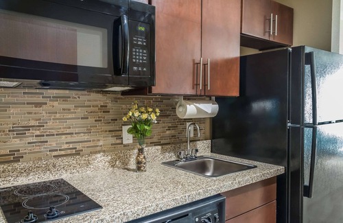 Edinburg Hotel | Mainstay Suites Edinburg