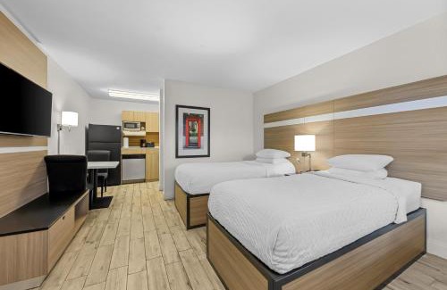 Ashley Oaks Hotel | MainStay Suites Knoxville - Cedar Bluff