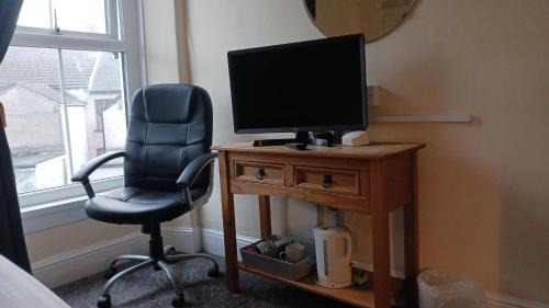 Bridgend House | Mair's