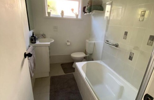 Mount Victoria House | Maisie's Cottage