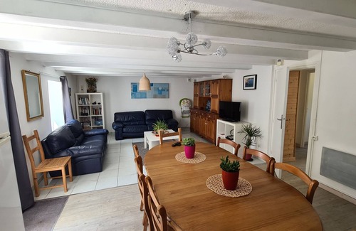 Bangor House | Maison à Belle Ile Avec Vélos