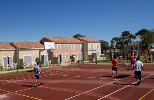 Calvisson Apartment | Maison, 8 places, 3 chambres, clim, piscine, tennis