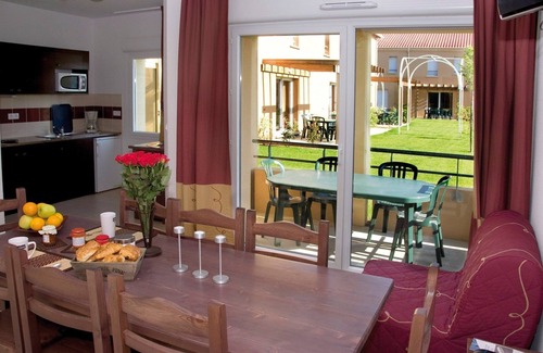 Bergerac House | Maison Abordable avec Jardin Privé