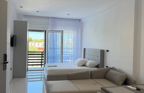 Vlore House | Maison Apartments