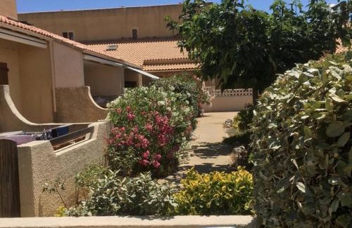 Leucate Villa | Maison avec Mezzanine et Terrasse, 4 couchages, à 50m de la Plage - Port Leucate - FR-1-81-534