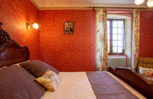 Montignac House | Maison avec piscine chauffée privée, proche Lascaux et Dordogne, idéale famille et détente - FR-1-616-123