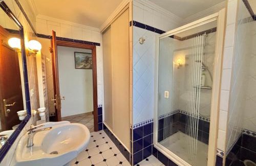 Ajaccio Villa | Maison avec piscine chemin d'erbajolo proche centre Ajaccio